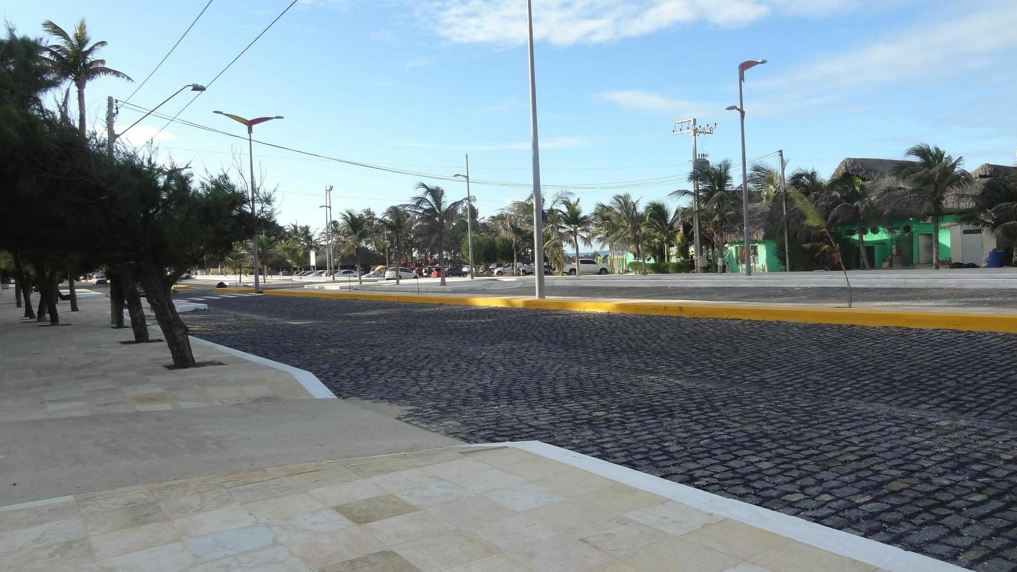 Pousada E Pizzaria Sol E Alegria Fortaleza  Bagian luar foto